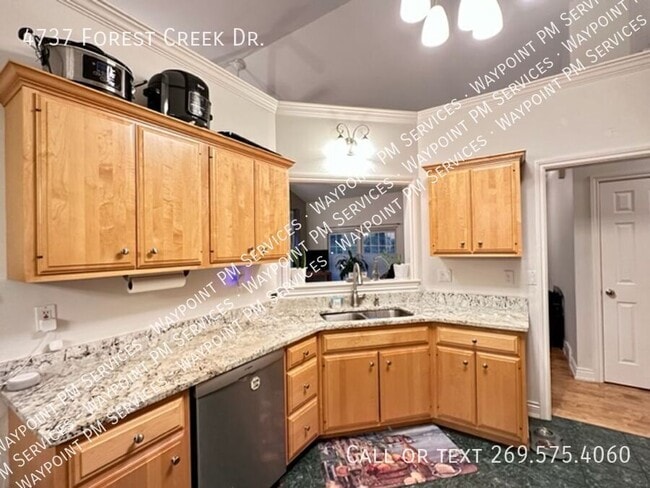 Building Photo - 4737 Forest Creek Dr