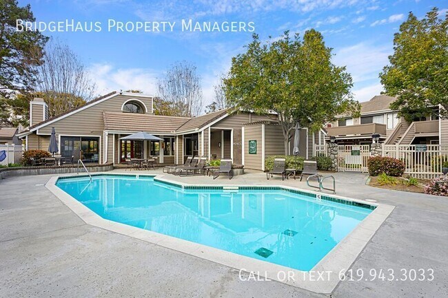 Building Photo - 1095 Shadowridge Dr