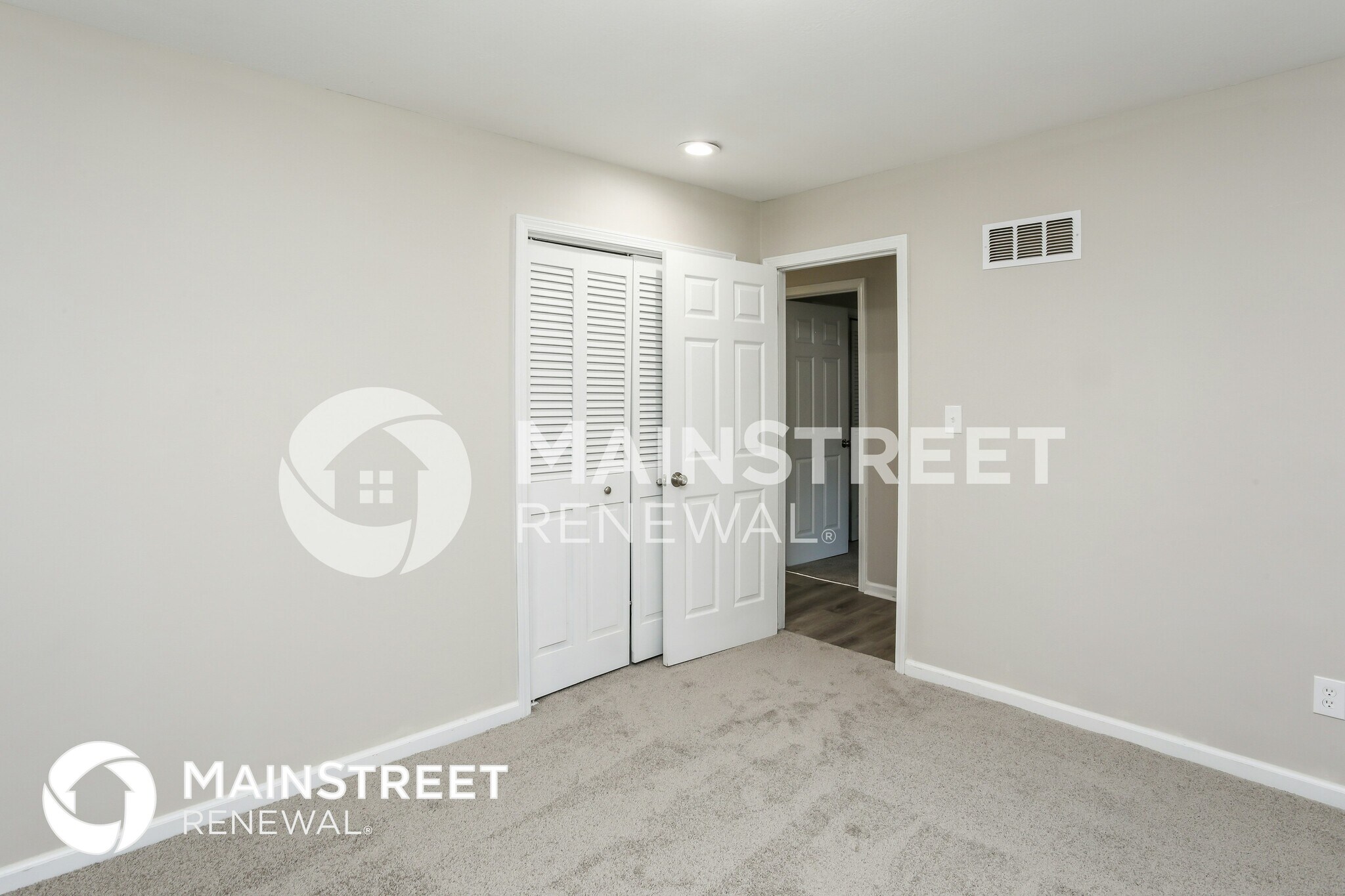 Building Photo - 11906 E 60 St