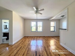 Building Photo - 0 bedroom in GLENCOE IL 60022