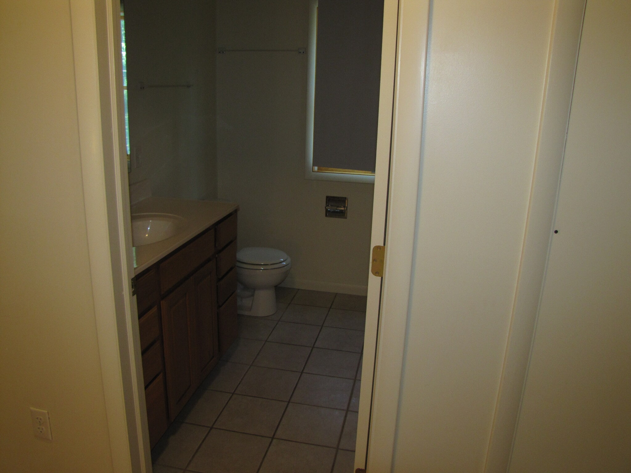 2d bath - 314 H Aly