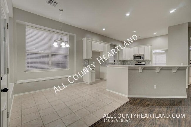 Building Photo - 908 Black Jack Ln