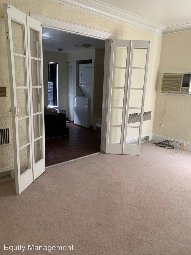 Building Photo - 88 Main St