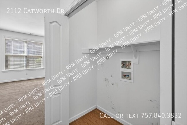 Building Photo - 2112 Catworth Dr