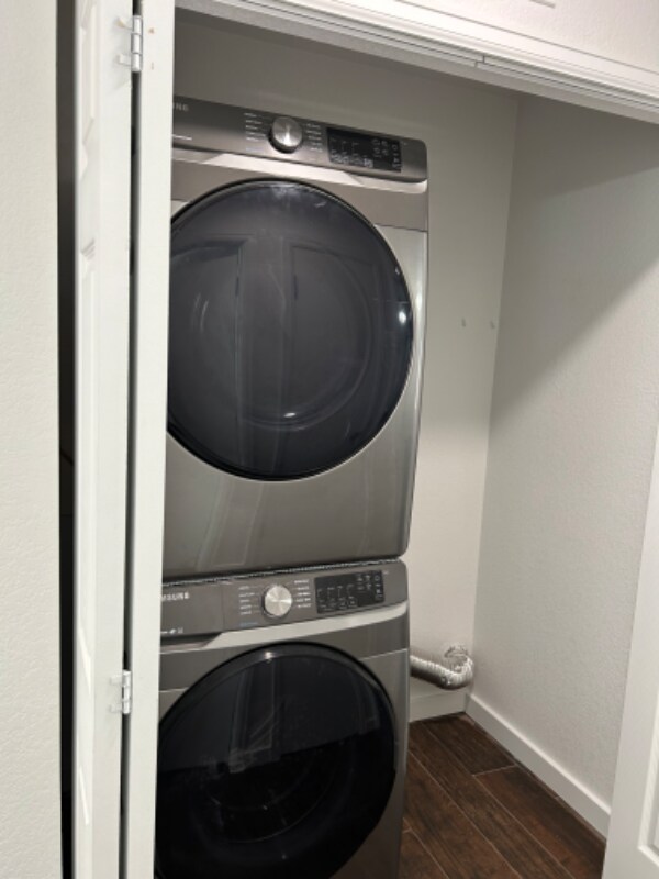 Building Photo - 6775 Summer Grace St