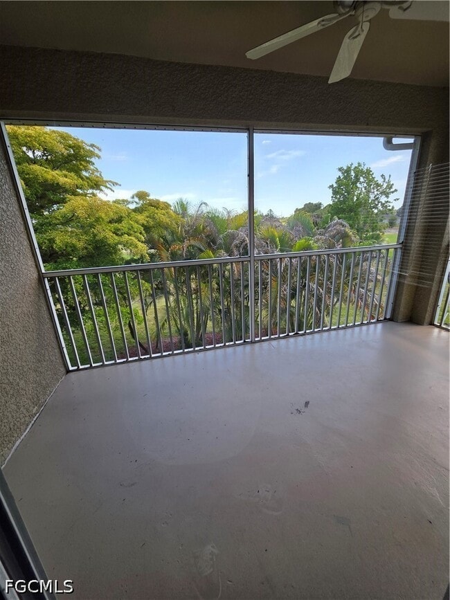Building Photo - 2261 Somerset Ridge Dr