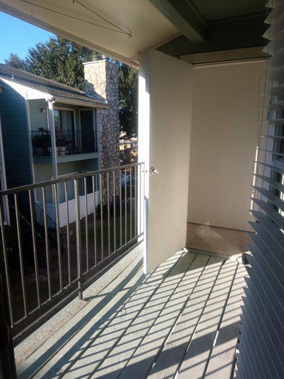 Building Photo - 3762 Tanglewilde St