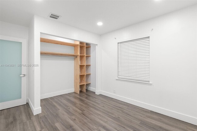 Building Photo - 3604 Chatelaine Blvd