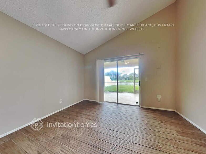 Building Photo - 2030 Attaway Dr
