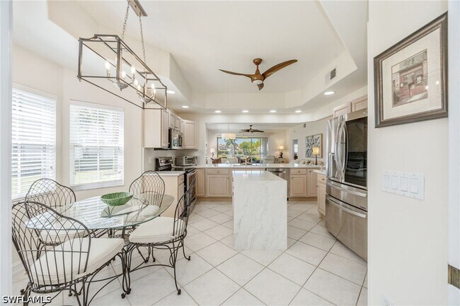 Building Photo - 8200 Saratoga Dr