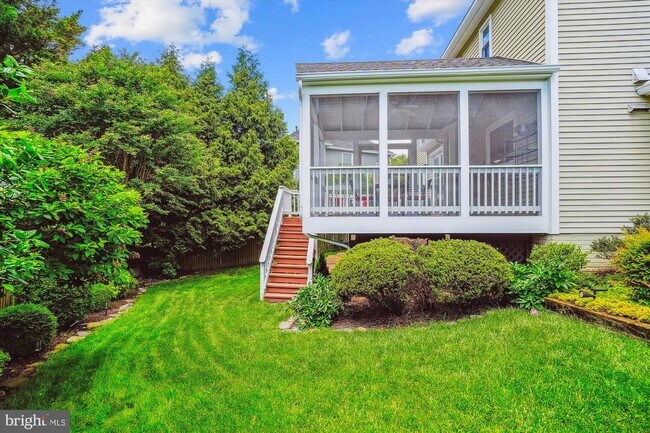 Building Photo - 8300 Centerbrook Pl