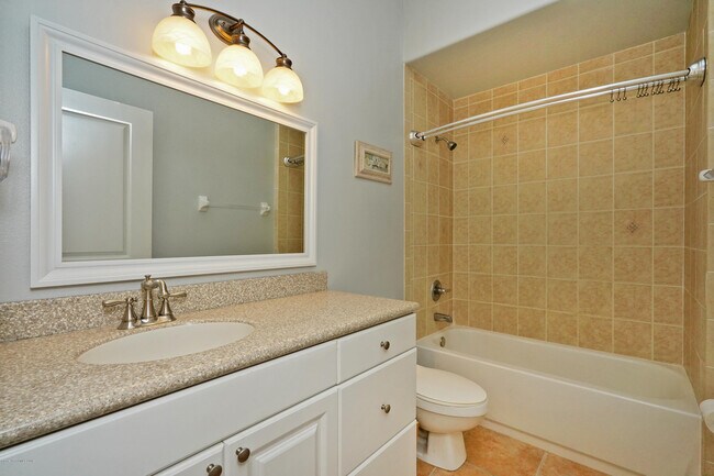 Building Photo - 181 St Lucie Ln