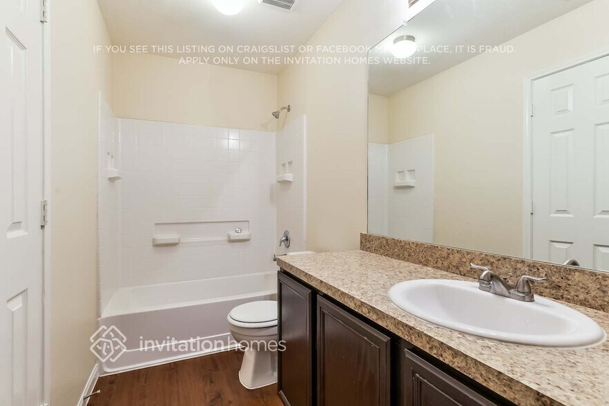 Building Photo - 18802 N Lyford Dr