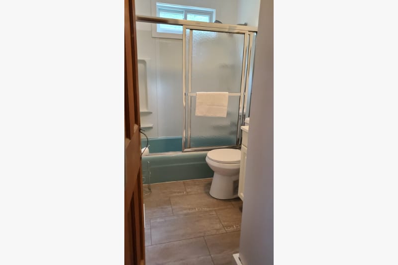 Building Photo - 2 Knight Ln