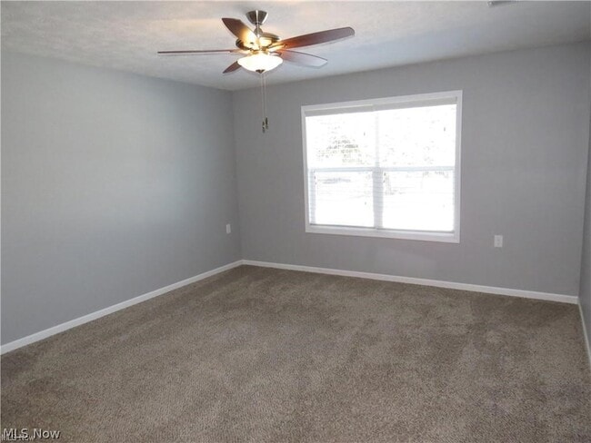 Building Photo - 1733 Blase Nemeth Rd