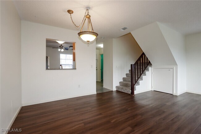 Building Photo - 25484 Cockleshell Dr