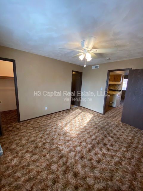 Building Photo - 2407 Frank Scott Pkwy W