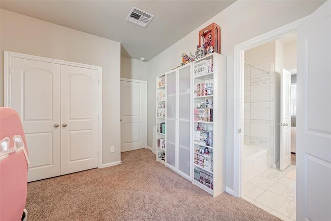 Building Photo - 2523 Terrace Point Dr