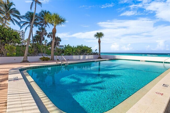 Building Photo - 1770 Benjamin Franklin Dr