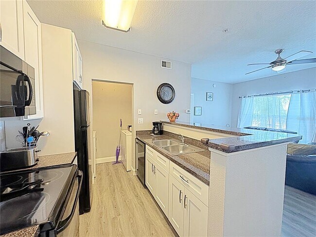 Building Photo - 10764 70th Ave