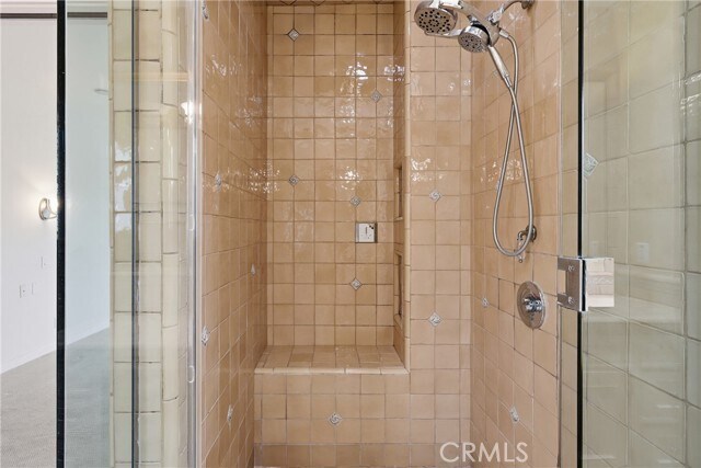 Building Photo - 500 3rd St