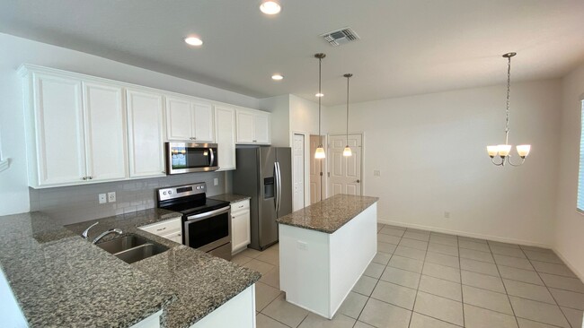 Building Photo - 3/2.5 Town Home in Sawgrass Landing In Orl...