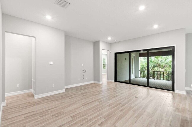 Building Photo - LIKE NEW Home for Rent in Antigua Cove!