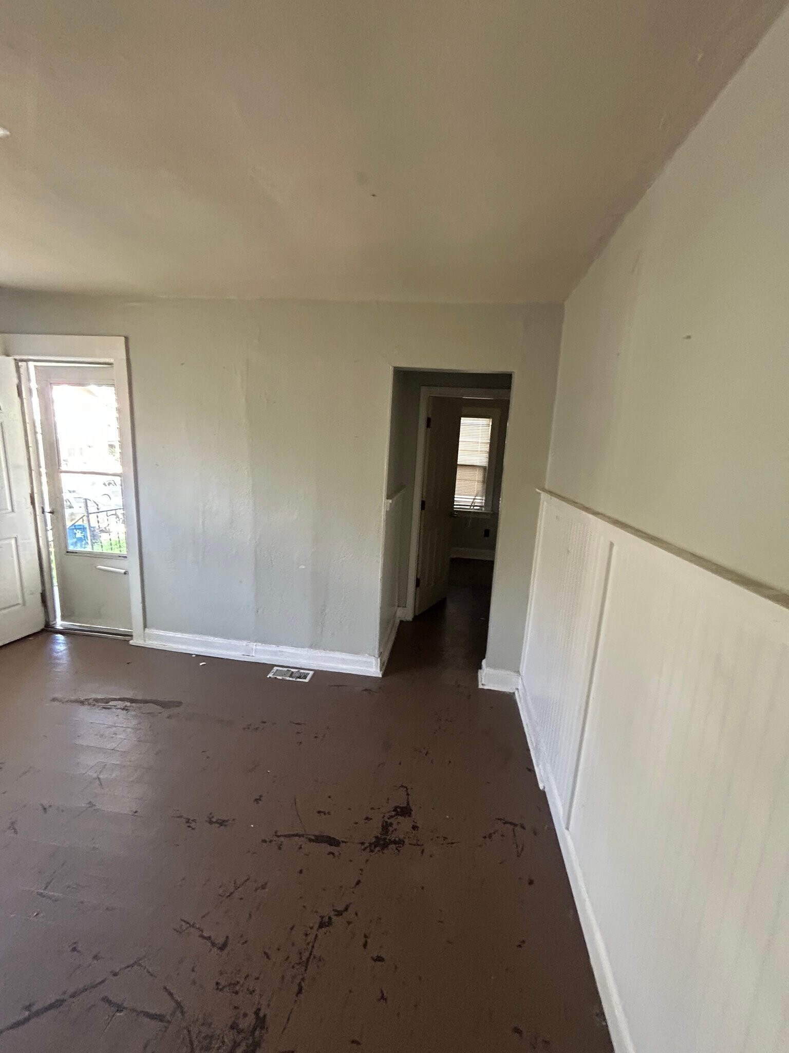 Building Photo - 6342 Lena Ave