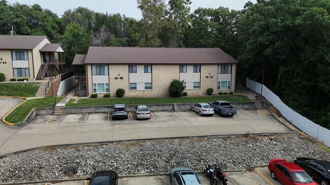 Building Photo - 405 Clayton Dr