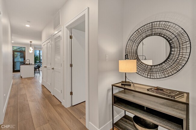 Building Photo - Abode 1214