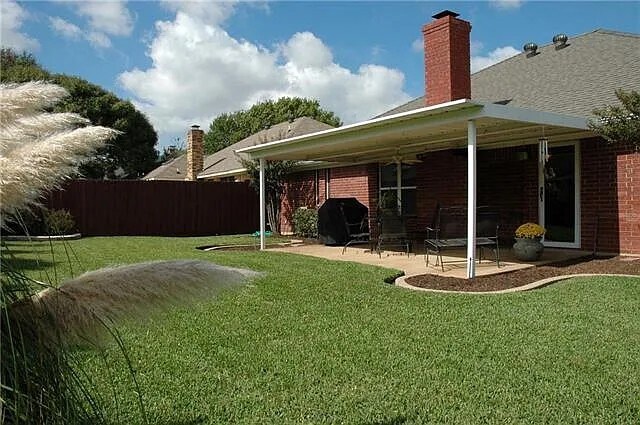 Building Photo - 8028 Buttercup Cir S