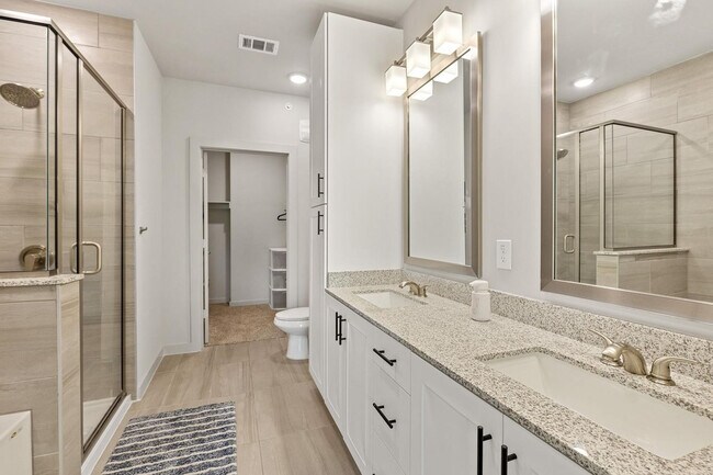 Building Photo - 5820 1/2 Cameron Road-SI FL3-ID1303393P