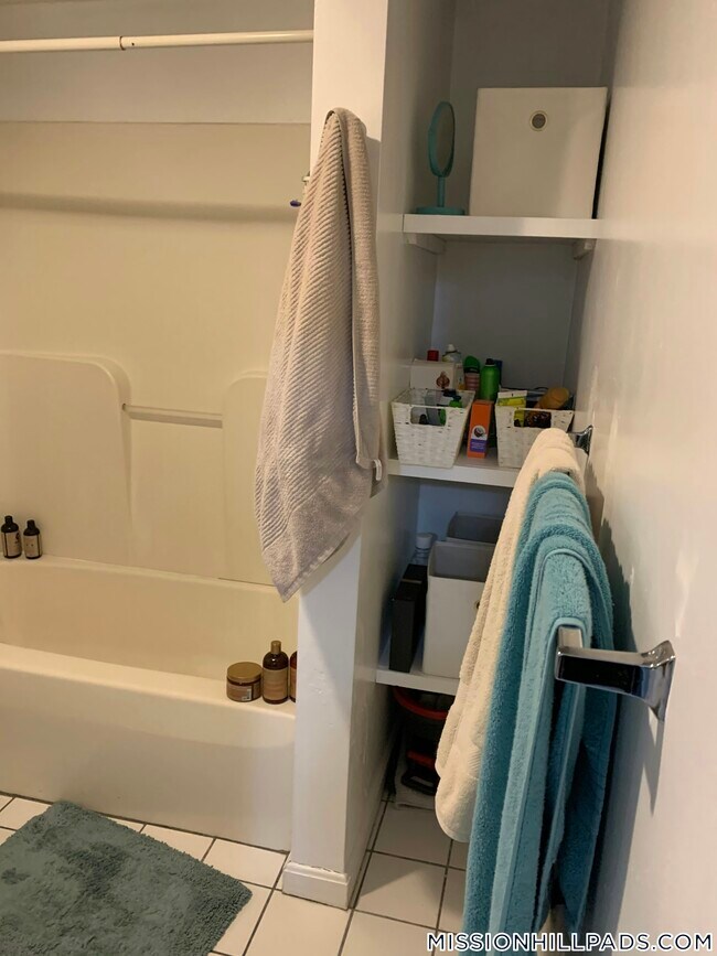 Building Photo - 61 S Huntington Ave