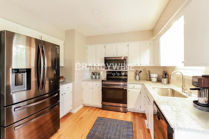 Building Photo - 1402 Rose St