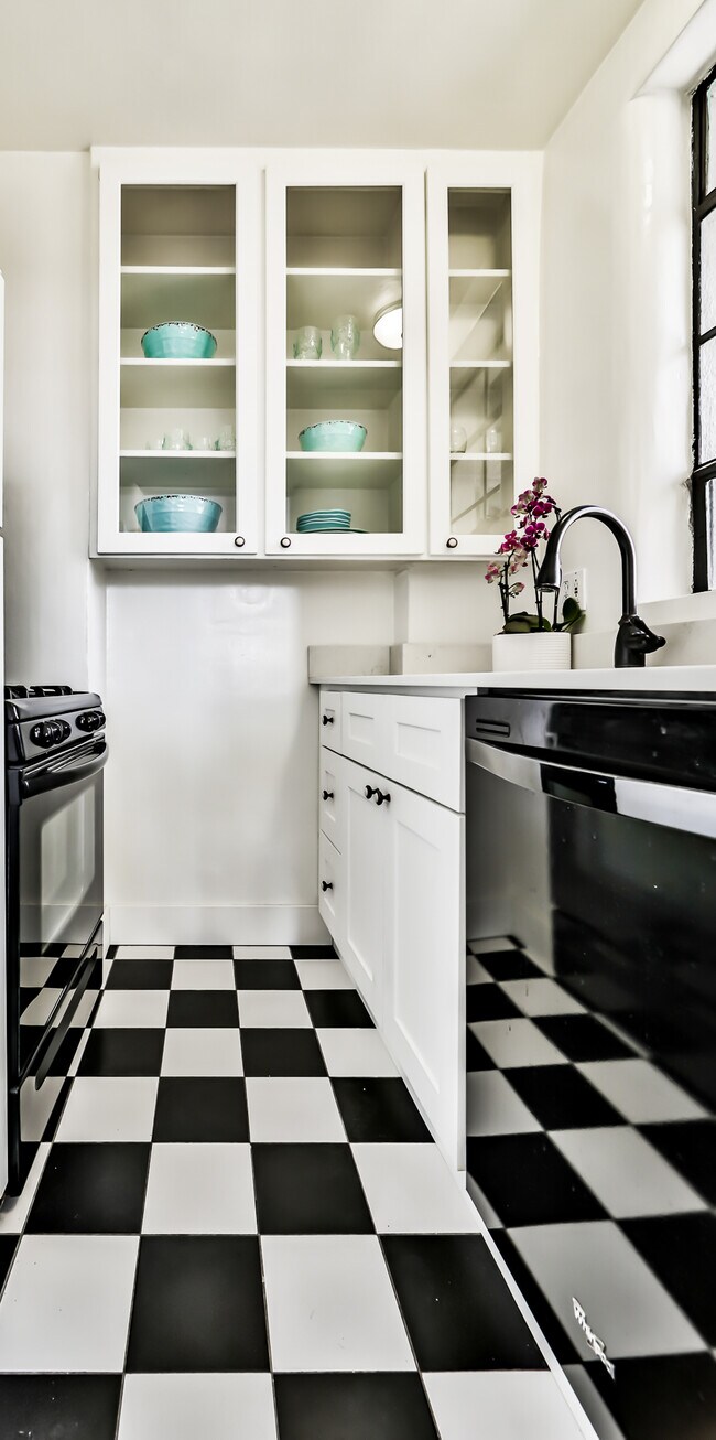 Galley Kitchen (very small) - 143 W Burton Pl