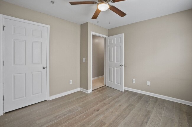 Building Photo - 5104 Fairington Ridge Cir
