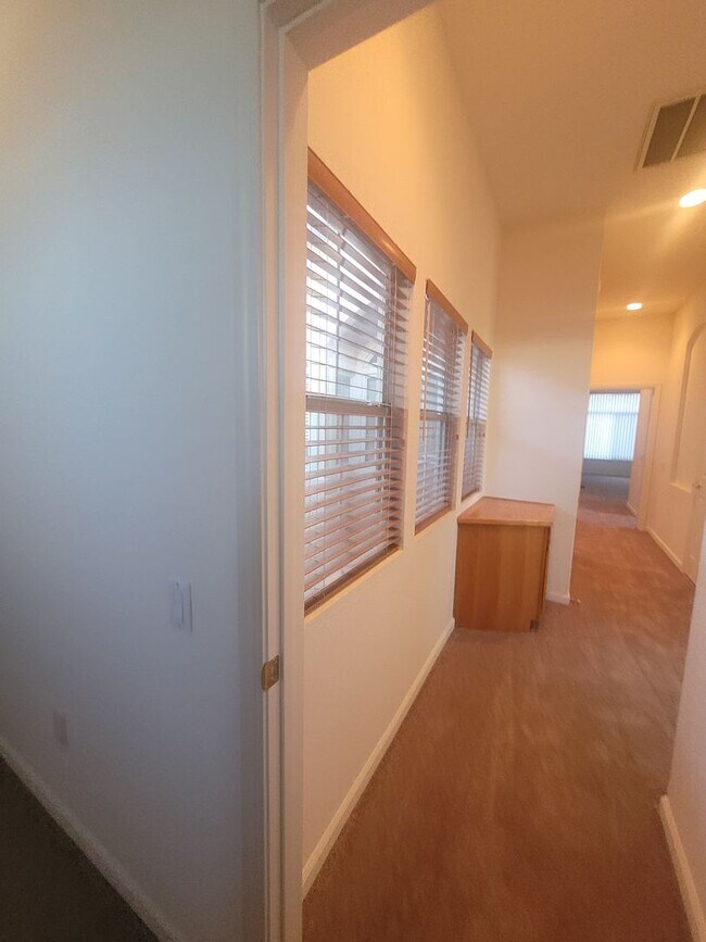 Building Photo - Sun City Roseville