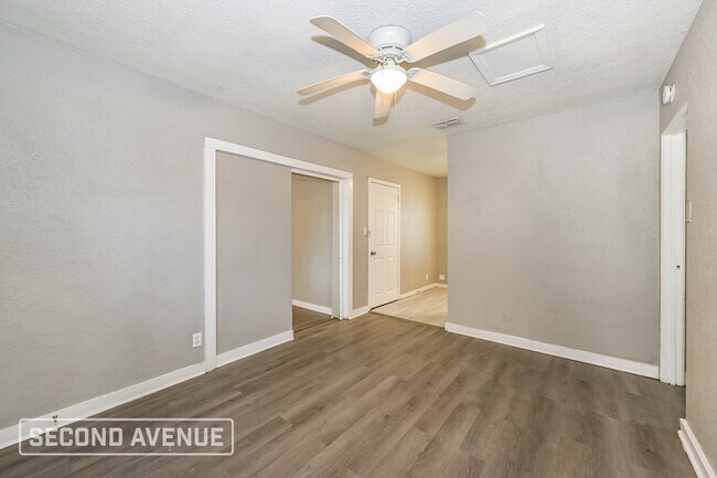 Building Photo - 4205 Connie St