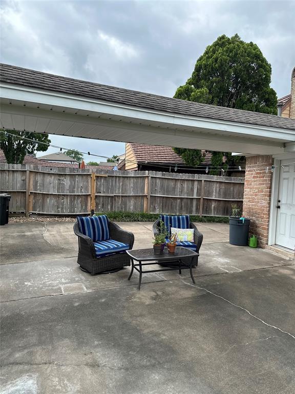 Building Photo - 11503 Briar Rose Dr