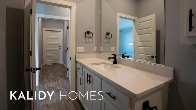 Building Photo - 308 W 3rd St