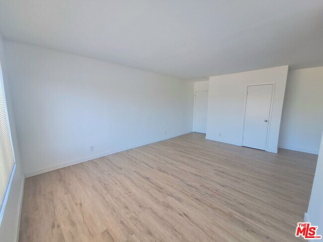 Building Photo - 4810 St Elmo Dr