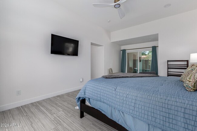 Building Photo - 11401 N 45th Pl