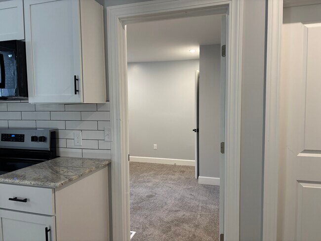 Building Photo - 239 West Ave