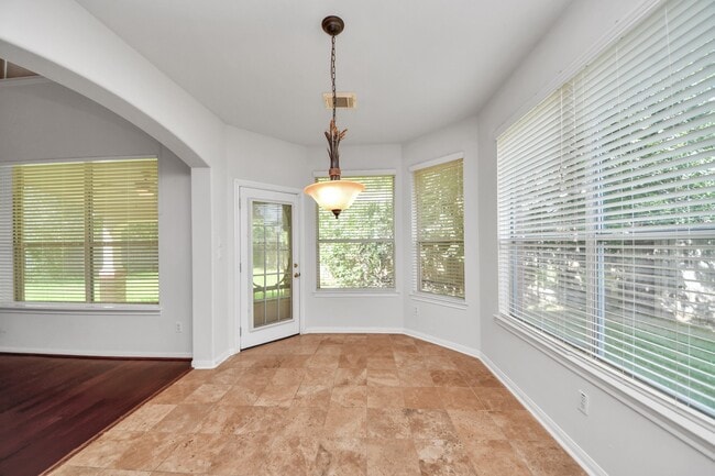 Building Photo - 610 Ashley Cove Ct