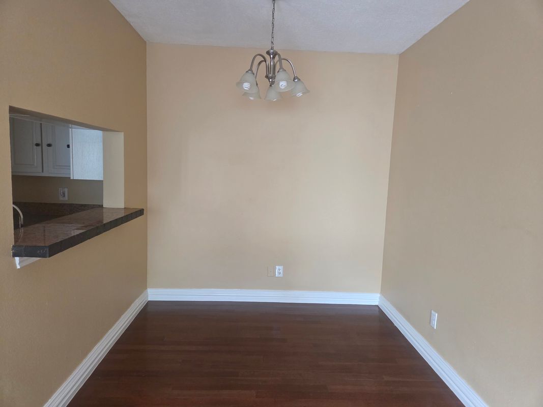 Building Photo - 14400 Montfort Dr