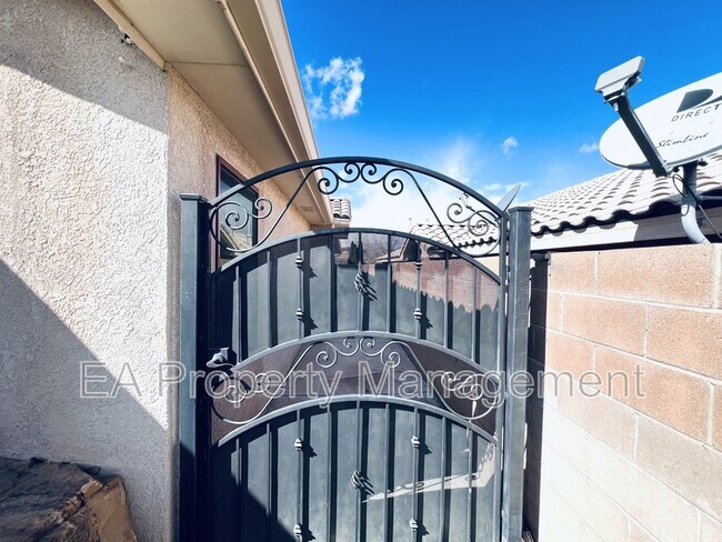 Building Photo - 4616 Stafford Pl NW