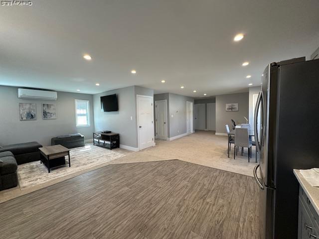 Building Photo - 884 Beach St