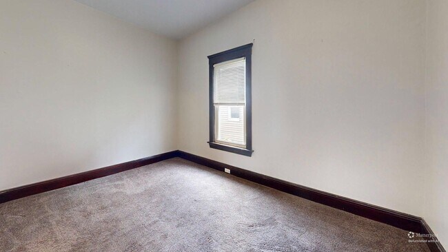 Building Photo - 3590 W 47th St