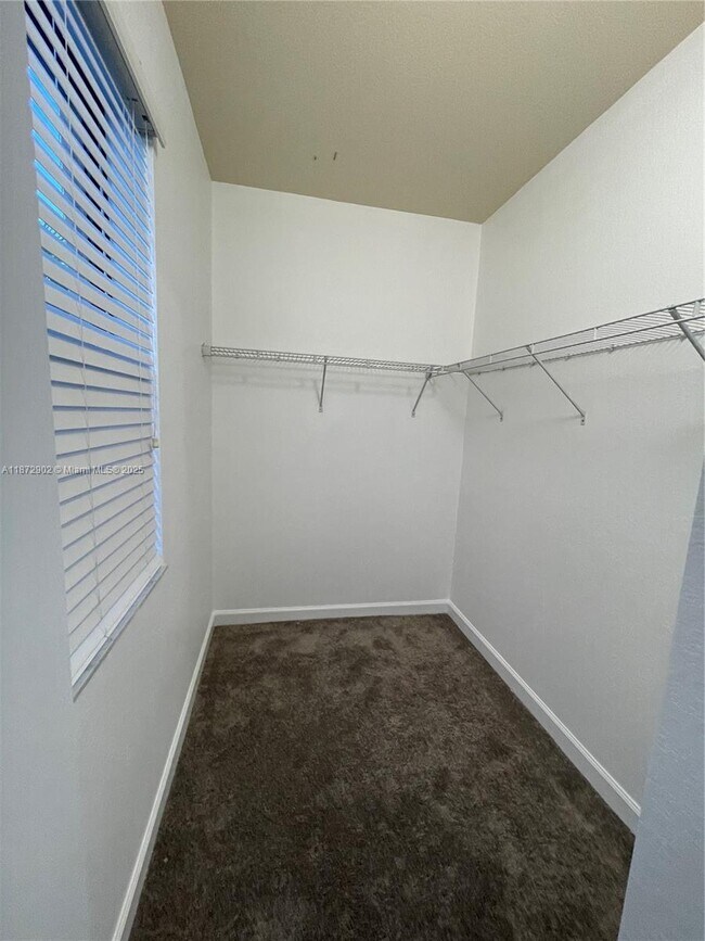 Building Photo - 9244 SW 227th Ln