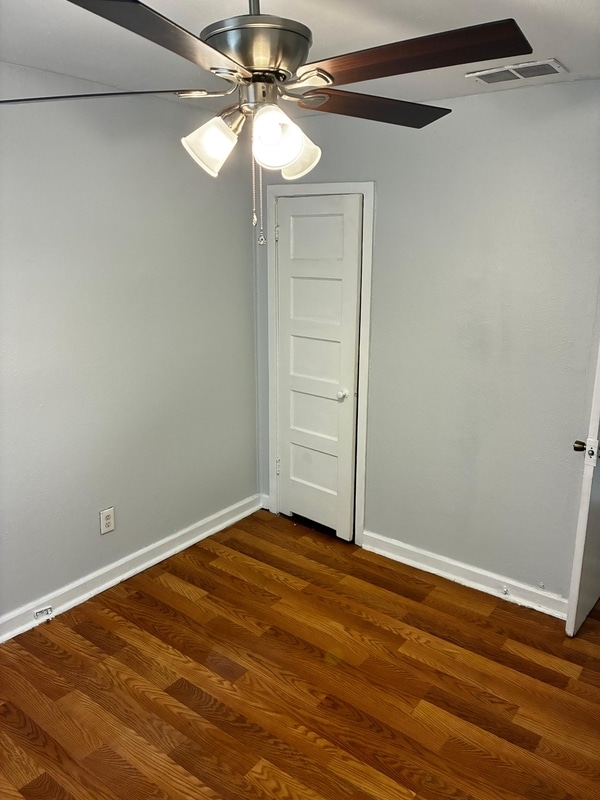 Building Photo - 314 Celery Ave S